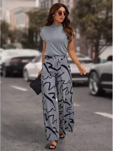 Elegant printed wide leg pants for women, offering supreme comfort & a trendy look for any casual occasion.