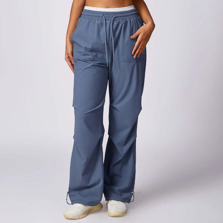 Women's comfortable wide-leg trousers with elastic waist, perfect for casual everyday style.
