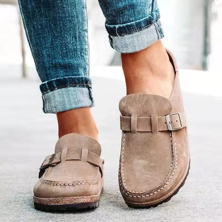 Women's comfy taupe clogs for effortless daily wear, lightweight slip-on casual sandals with comfort footwear.