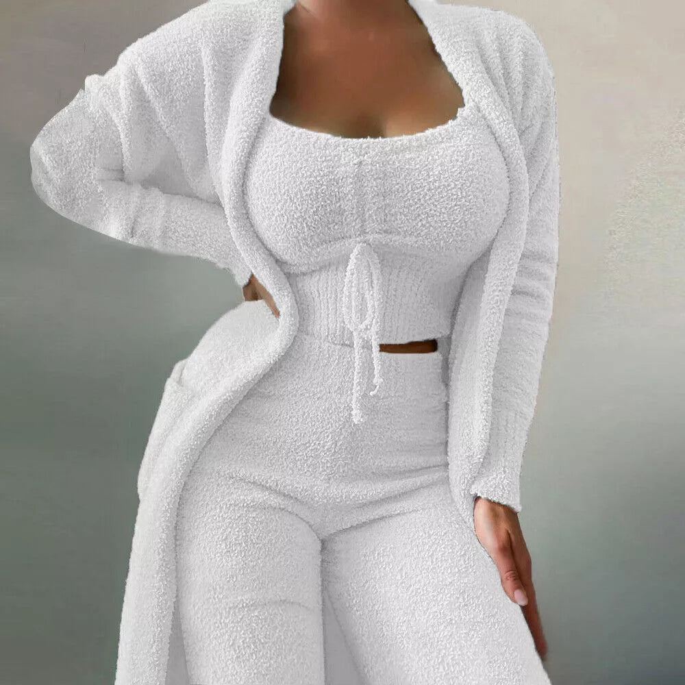 Luxuriously soft and comfortable 3-piece lounge set for women, designed for ultimate relaxation and coziness.
