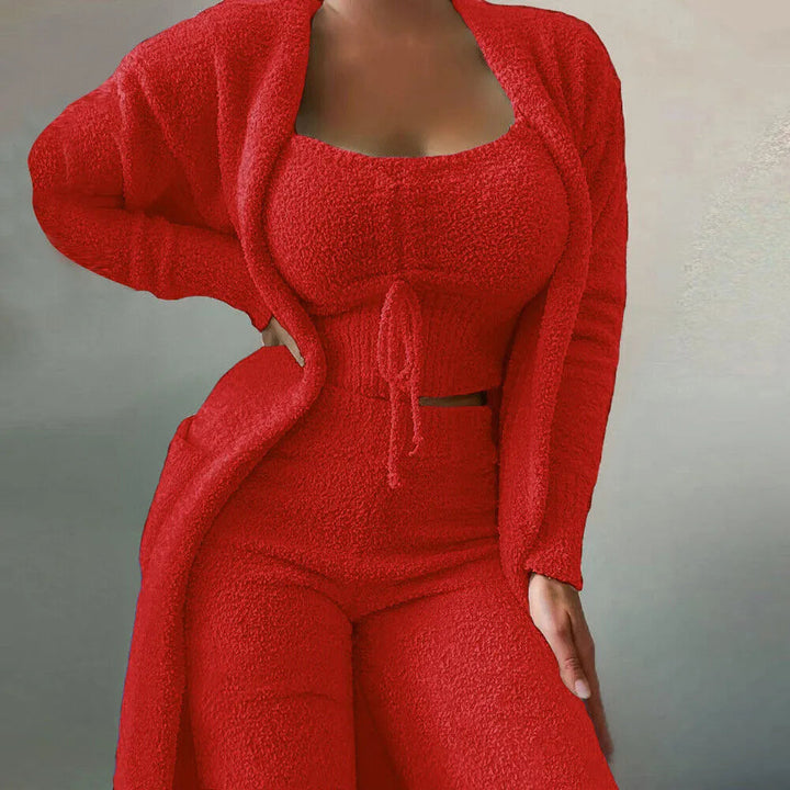 Versatile women's 3-piece casual outfit, including a cozy top, soft pants, and a chic coordinating cardigan.