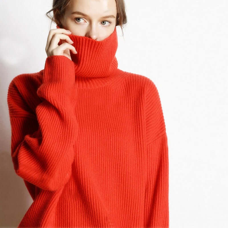 Elegant women's knit turtleneck, a warm and comfortable long-sleeve sweater for cold weather.