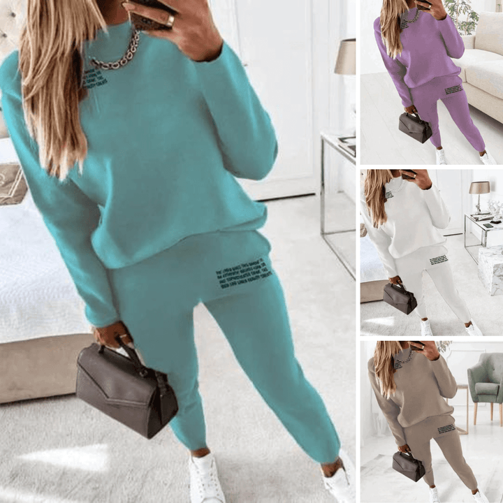Women's cozy letter print loungewear set. Comfortable two-piece outfit for relaxed home wear, casual style & leisure.