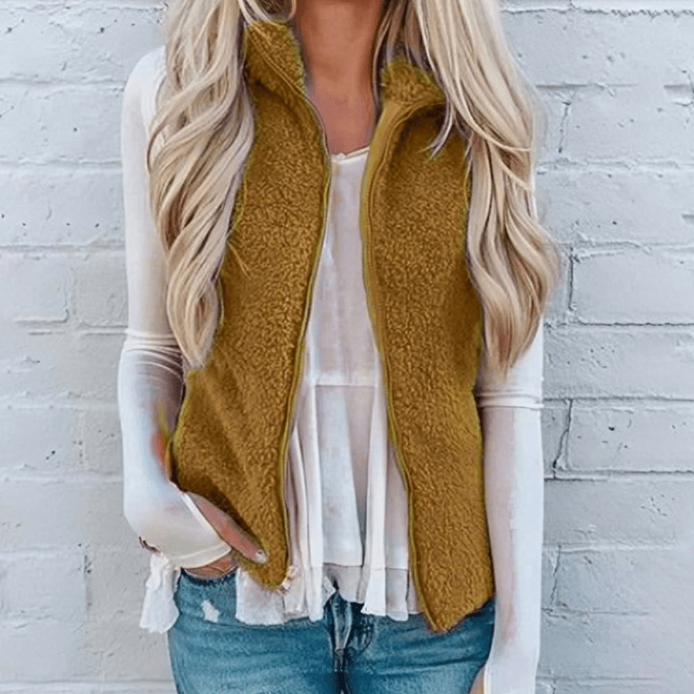 Comfortable women's long sleeve knitted sweater cardigan with pockets, perfect for versatile everyday casual wear.