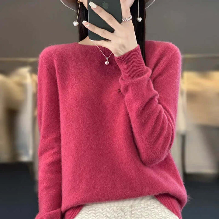 Warm ladies' Merino wool top, a comfortable and breathable choice for winter outfits.