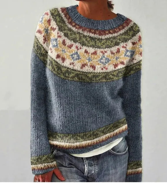 Soft women's retro striped long sleeve sweater. Cozy pullover top, ideal for winter comfort & casual style.