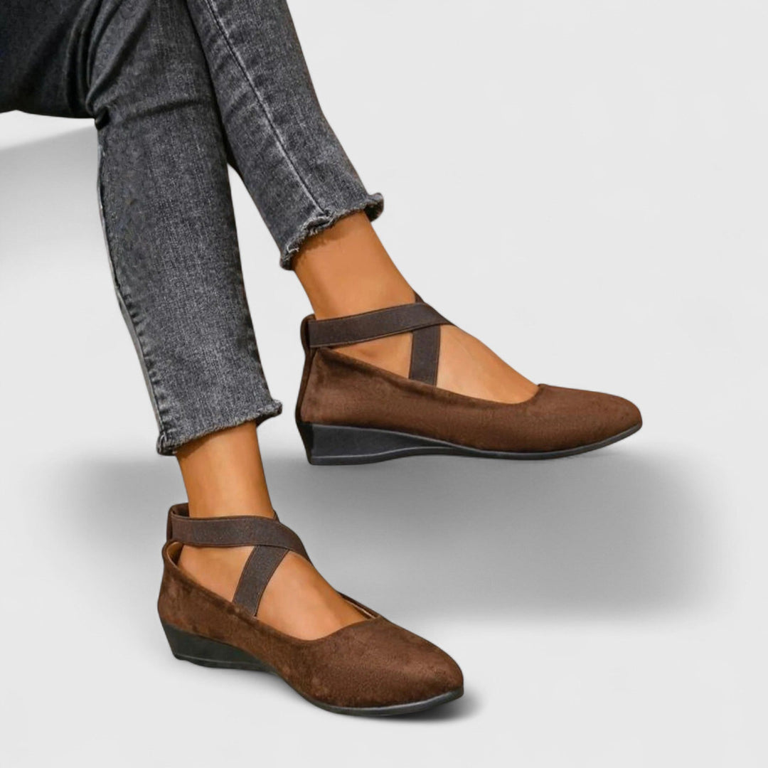 Stylish women's cross-strap ballet flats. Secure & versatile everyday footwear for comfortable all-day wear.