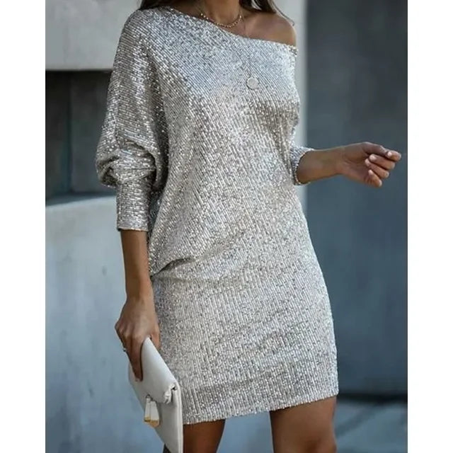 Stylish women's sequin formal dress, sparkling and elegant for dazzling parties and celebrations.
