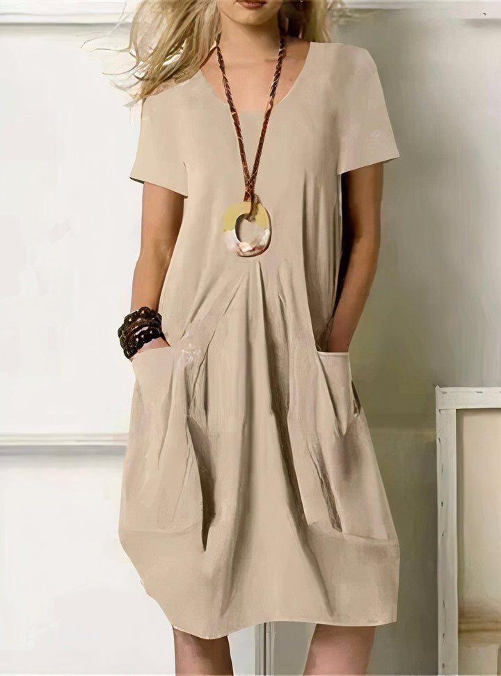 Flowy swing casual dress for women, featuring a relaxed and flattering fit. Ideal for plus size & comfortable daily outfits.