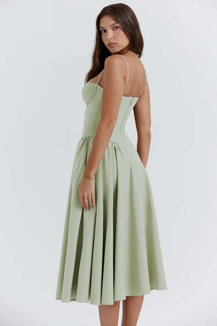 Women's elegant corset midi dress, figure-flattering sleeveless style for effortless chic.
