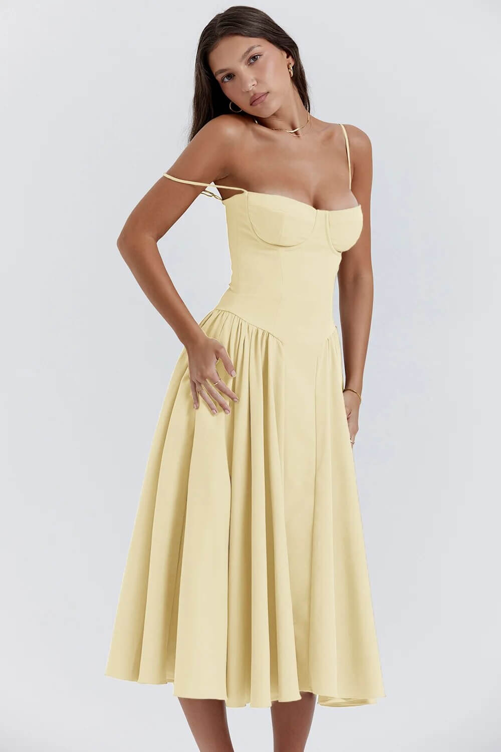 Versatile women's midi dress, elegant for parties and chic for summer casual wear.