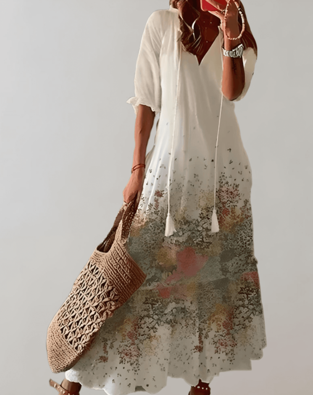 Flowy women's floral maxi dress, comfortable and elegant for spring and summer wear.