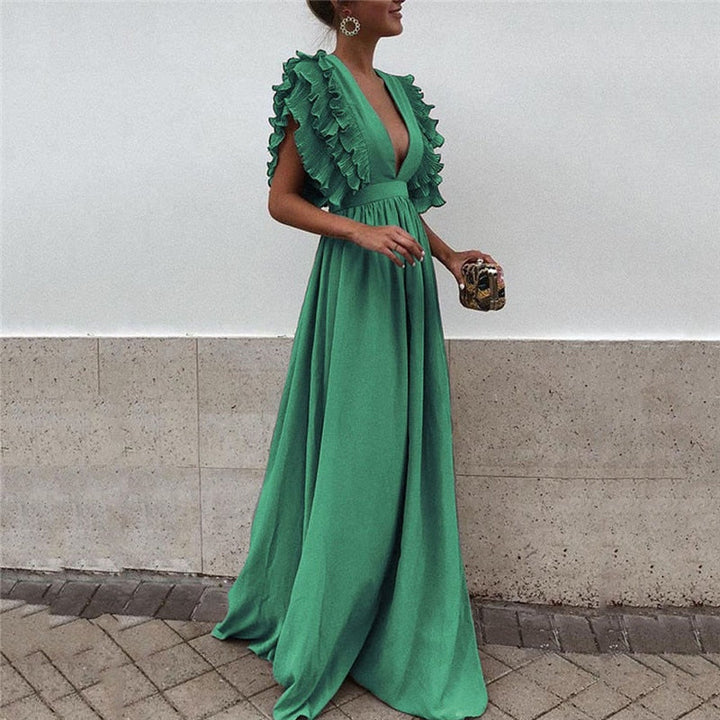 Versatile women's elegant maxi dress, easily styled for casual or formal events. Flowy long dress comfort.
