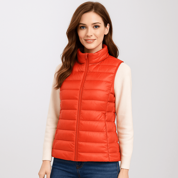 Warm women's bodywarmer jacket, comfortable and versatile for travel, fall, and winter.