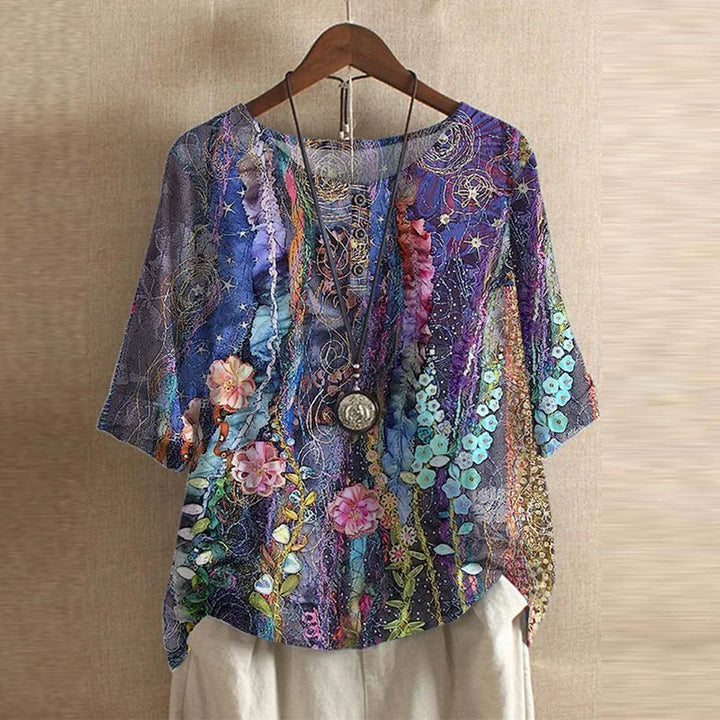 Sophisticated women's retro-inspired blouse, an elegant long sleeve vintage top for a refined look.