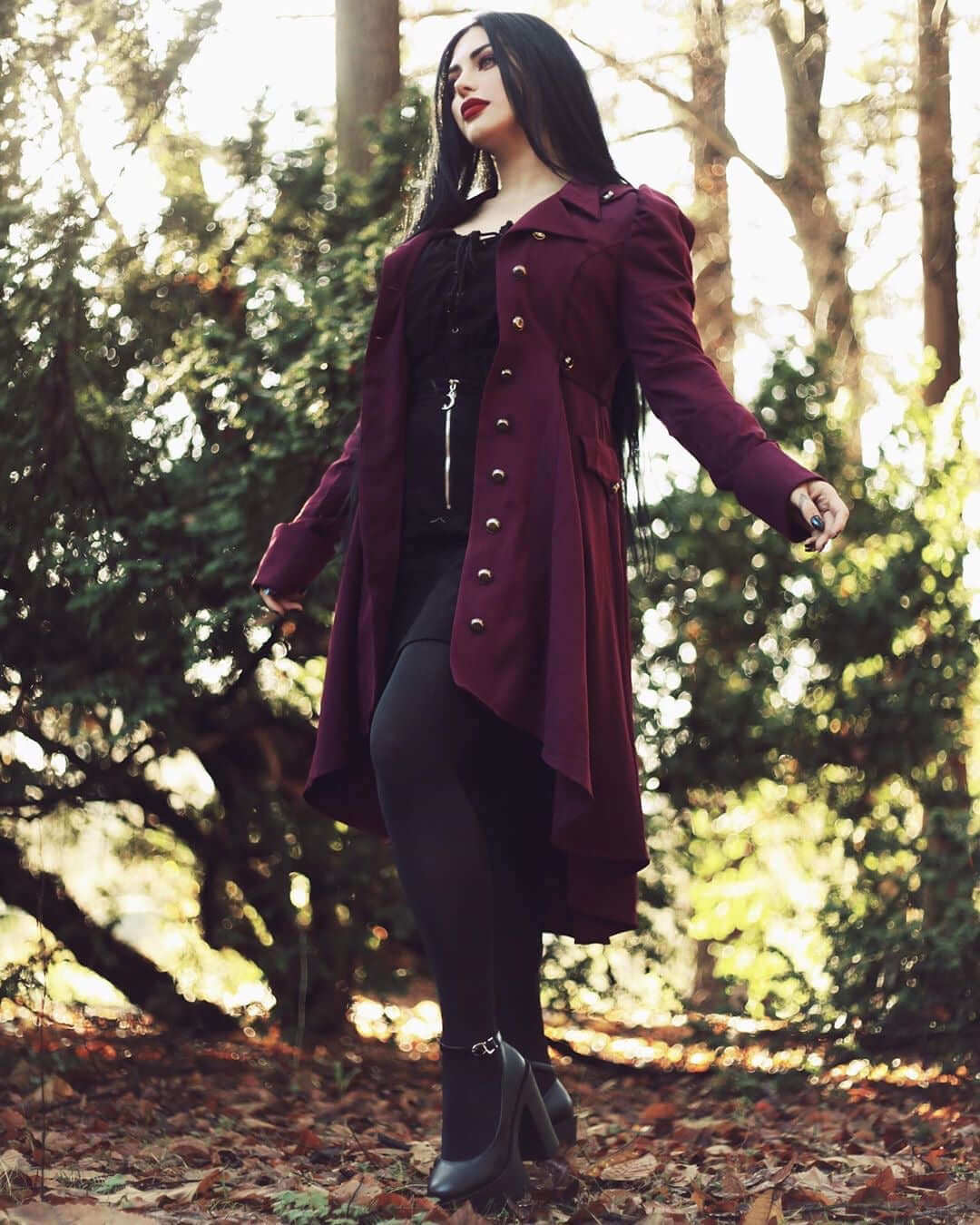 Classic retro midi jacket for women, featuring an elegant standing collar style.