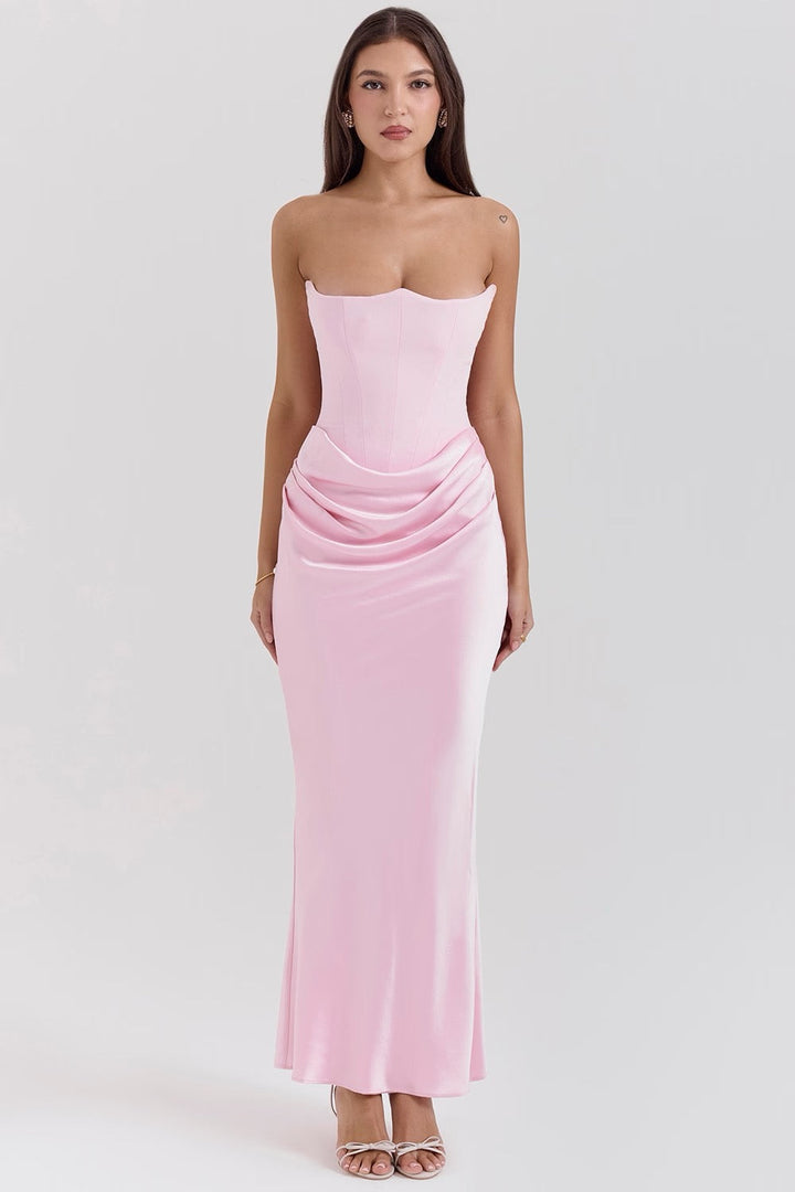 Versatile women's strapless maxi dress, a stylish corset gown for elegant evenings and formal events.