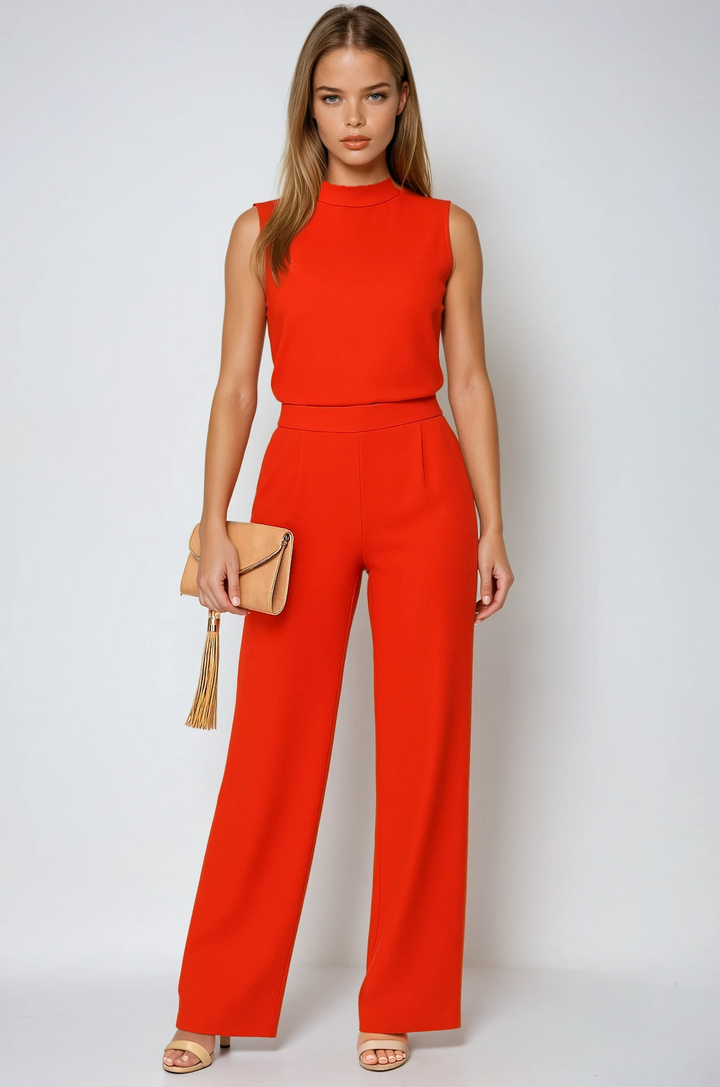 Trendy women's wide-leg jumpsuit, sleeveless with a mock neck, offering casual chic and versatile summer elegance.