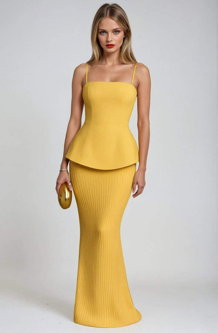 Women's elegant yellow strapless maxi dress. Perfect for evening events, formal parties, or special occasions.