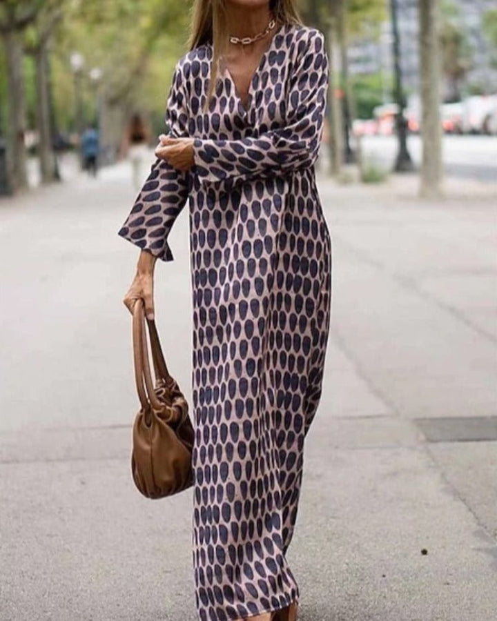 Comfortable women's everyday drape dress. Tummy control provides a flattering and elegant silhouette. Versatile fashion.