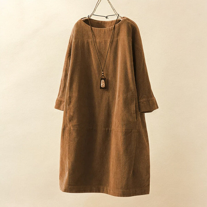 Elegant casual midi dress for women, perfect for spring and summer with great coverage.