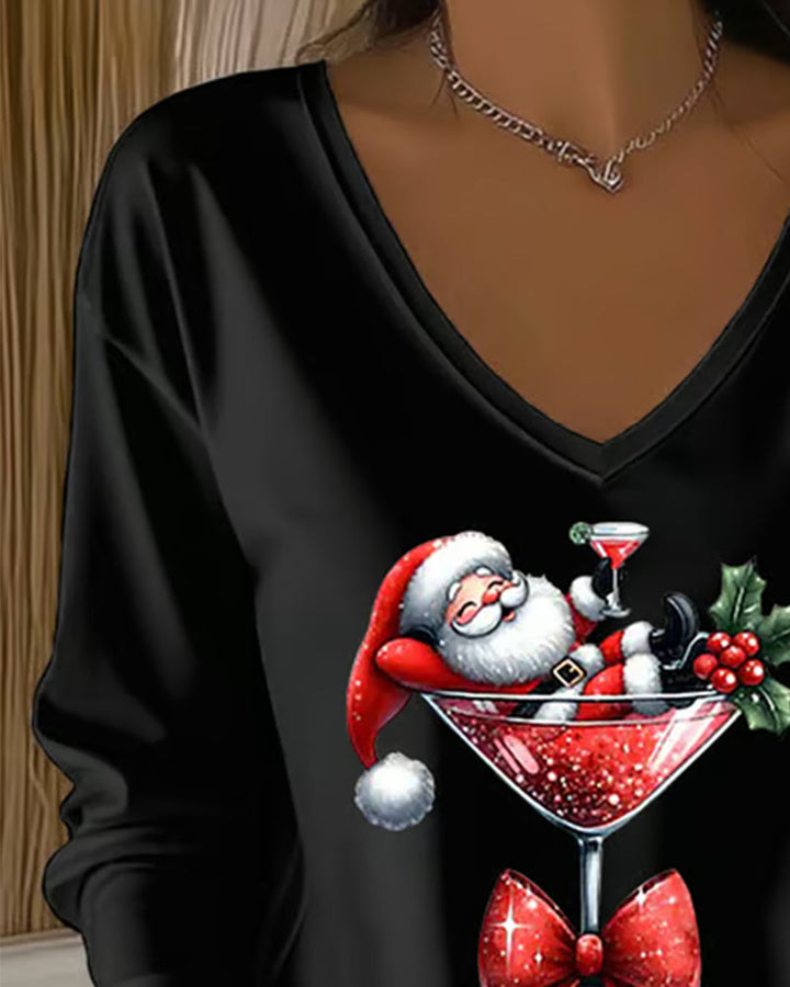 Stylish women's v-neck top for everyday wear. Comfortable, relaxed fit & short sleeve. Casual chic fashion.