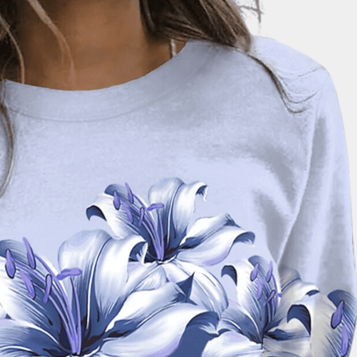 Comfortable women's floral print pullover sweatshirt, relaxed fit, long sleeve, casual everyday top.