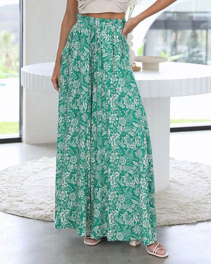 Casual women's floral wide-leg pants, ideal for summer comfort and a fashionable flowy style.