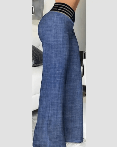 Modern women's flowy high-waisted wide-leg trousers, ultimate comfort and style.