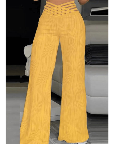 Chic women's flowy trousers, high-waisted with wide legs, perfect for modern fashion.