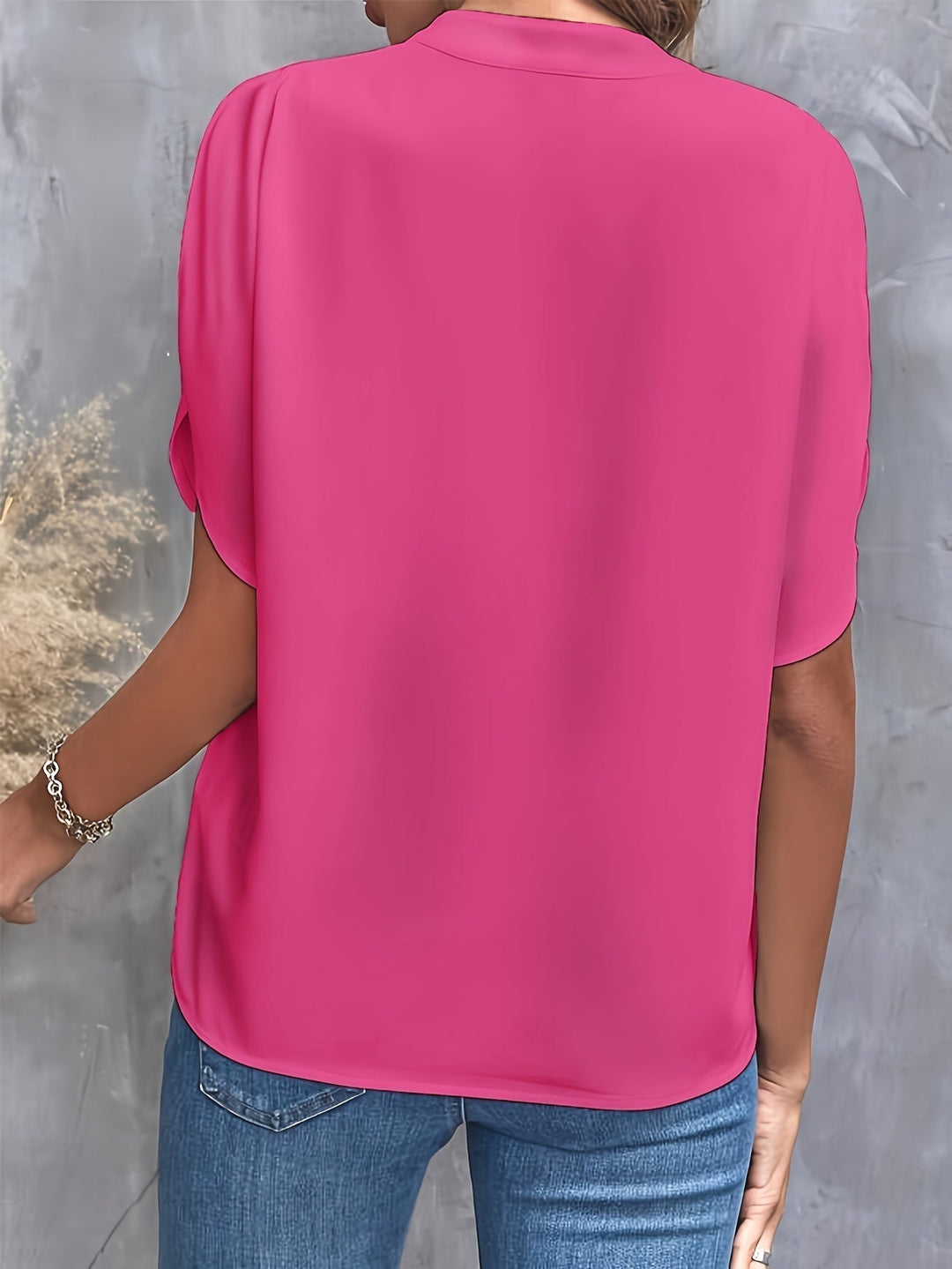 Soft drape long sleeve flowy blouse, lightweight and comfortable for women's elegant fashion.