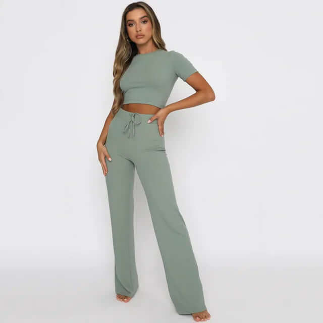 Women's flowy wide leg pants for effortless style & comfort.