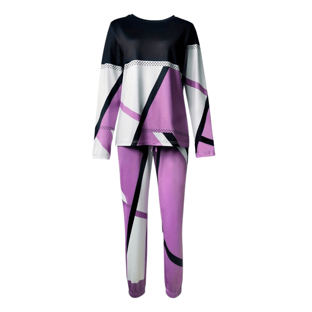 Relax in style with this women's geometric knit loungewear set, comfortable two-piece with jogger pants.
