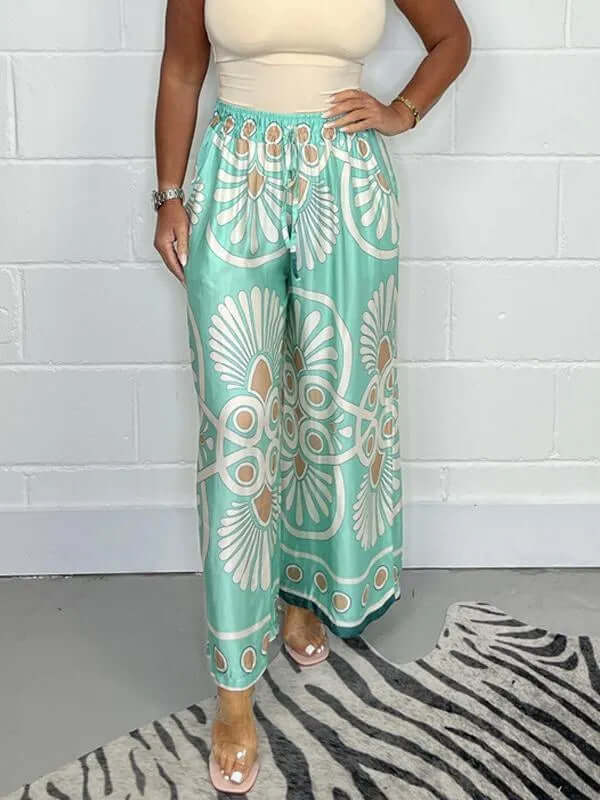 Fashionable women's geometric print palazzo pants, perfect for stylish comfort and casual outings.