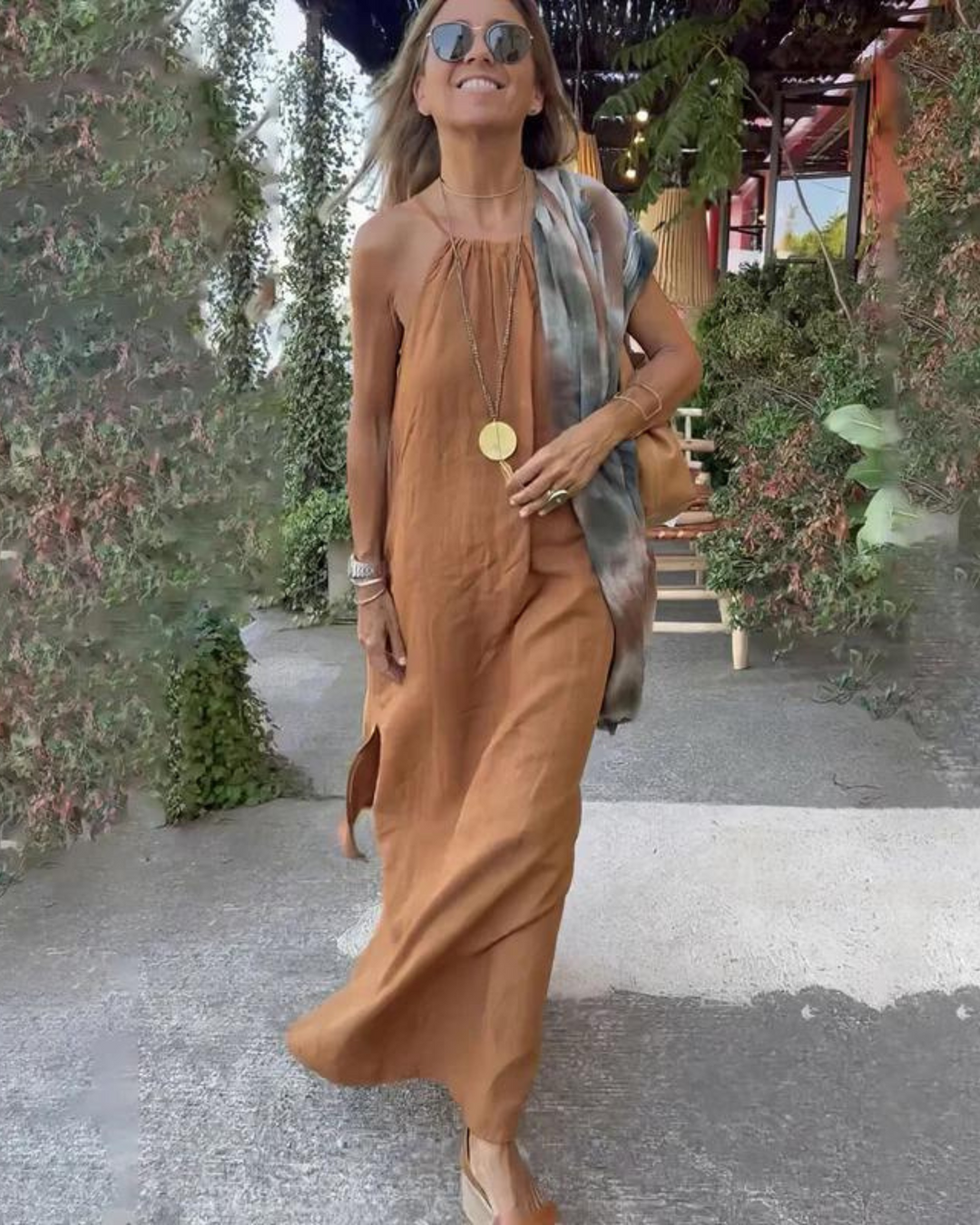 Stylish women's halter neck casual summer dress, a comfortable and elegant choice for any day or evening.