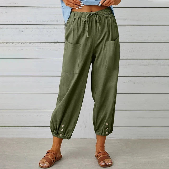 Flattering women's high waist relaxed fit pants with a chic wide leg, enhancing everyday style and comfort.