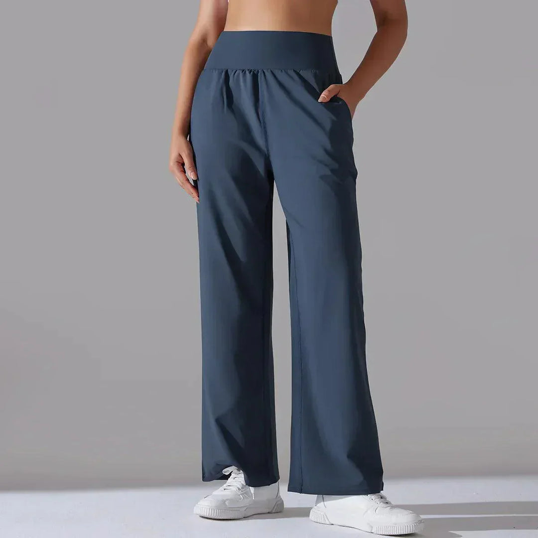 Soft fabric women's high-waist wide-leg lounge pants, offering ultimate comfort and movement.