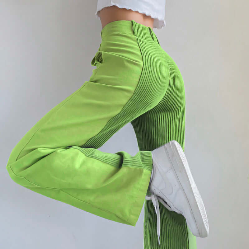 Women's high-waisted corduroy wide leg trousers in a rich fabric. Stylish and comfortable fall fashion pants.
