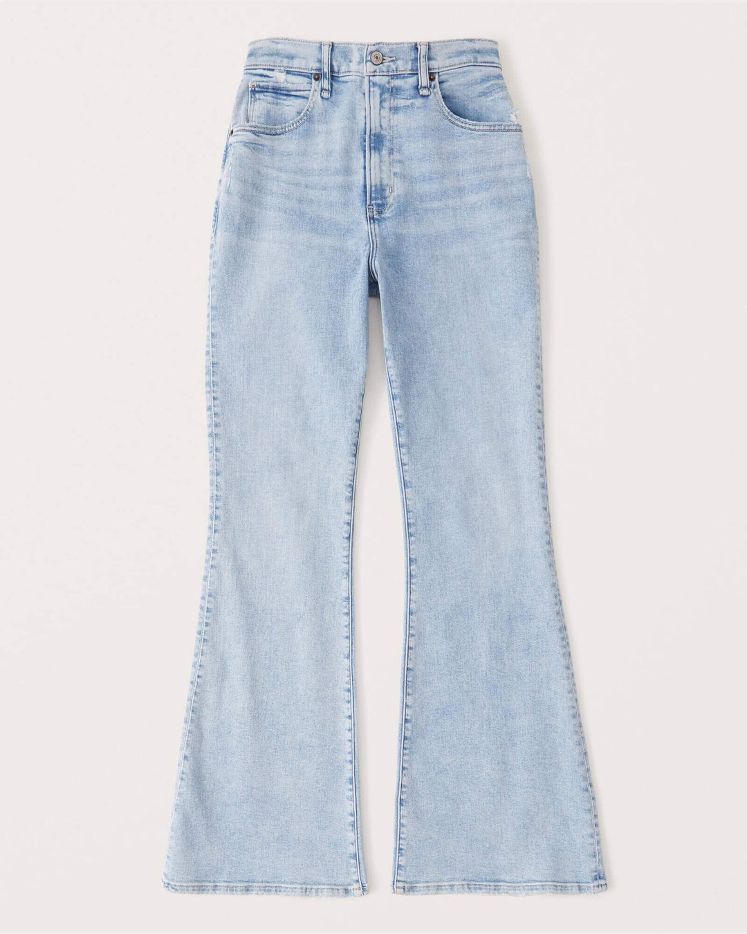 Versatile women's high-waisted jeans in a classic denim wash. Comfortable and stylish for casual everyday.