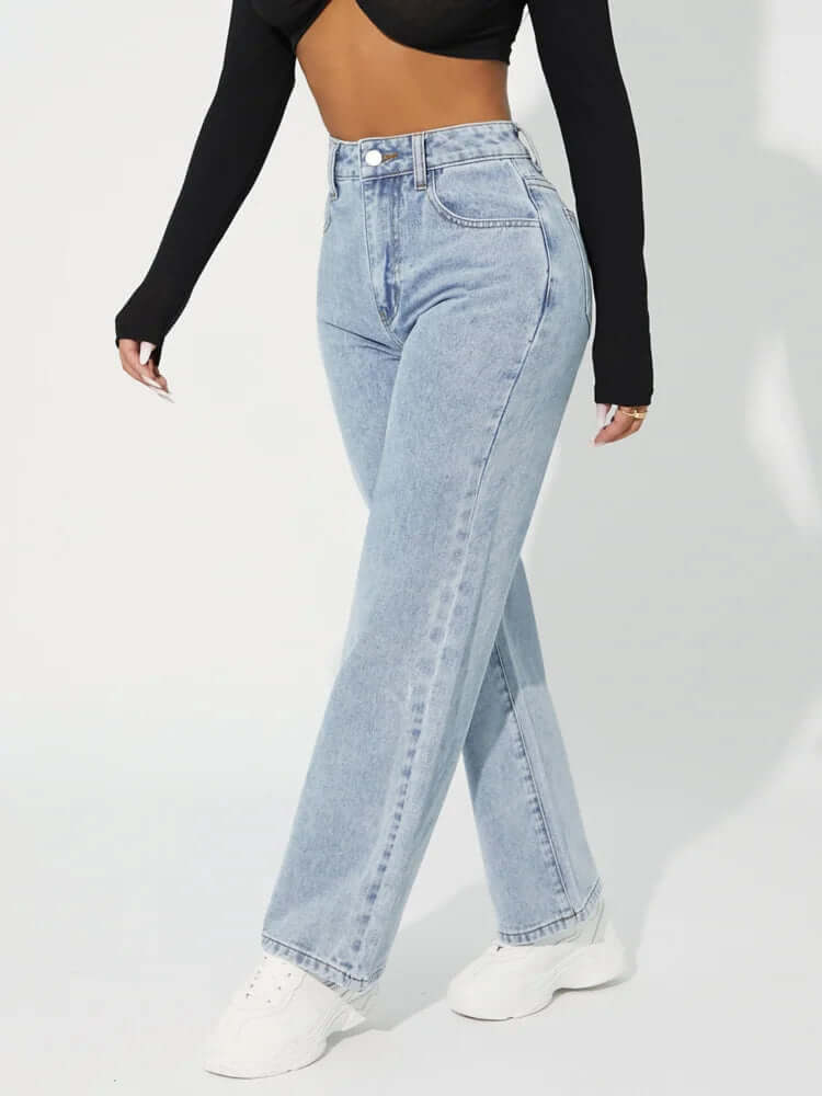 Comfortable women's high-waisted straight leg jeans, perfect for all-day wear with a modern denim look.