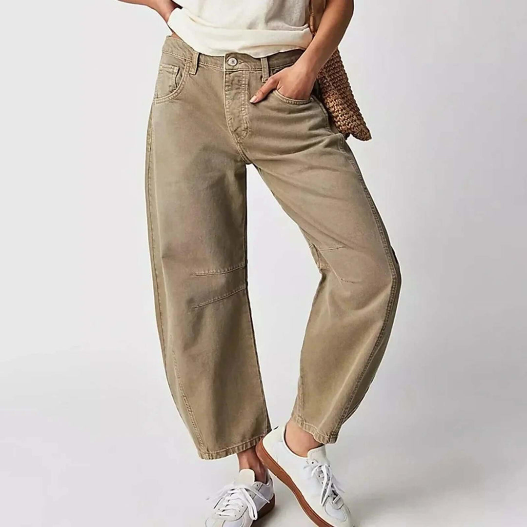 Women's high-waisted wide leg denim jeans, comfortable & stylish for modern versatile fashion.