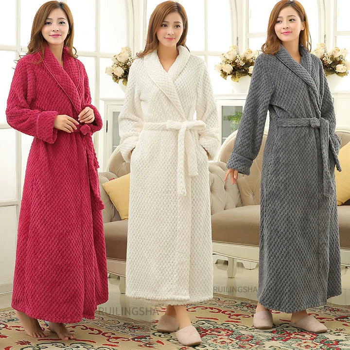 Women's Indy Liebe Nest bathrobe, soft & luxurious loungewear for ultimate home comfort.