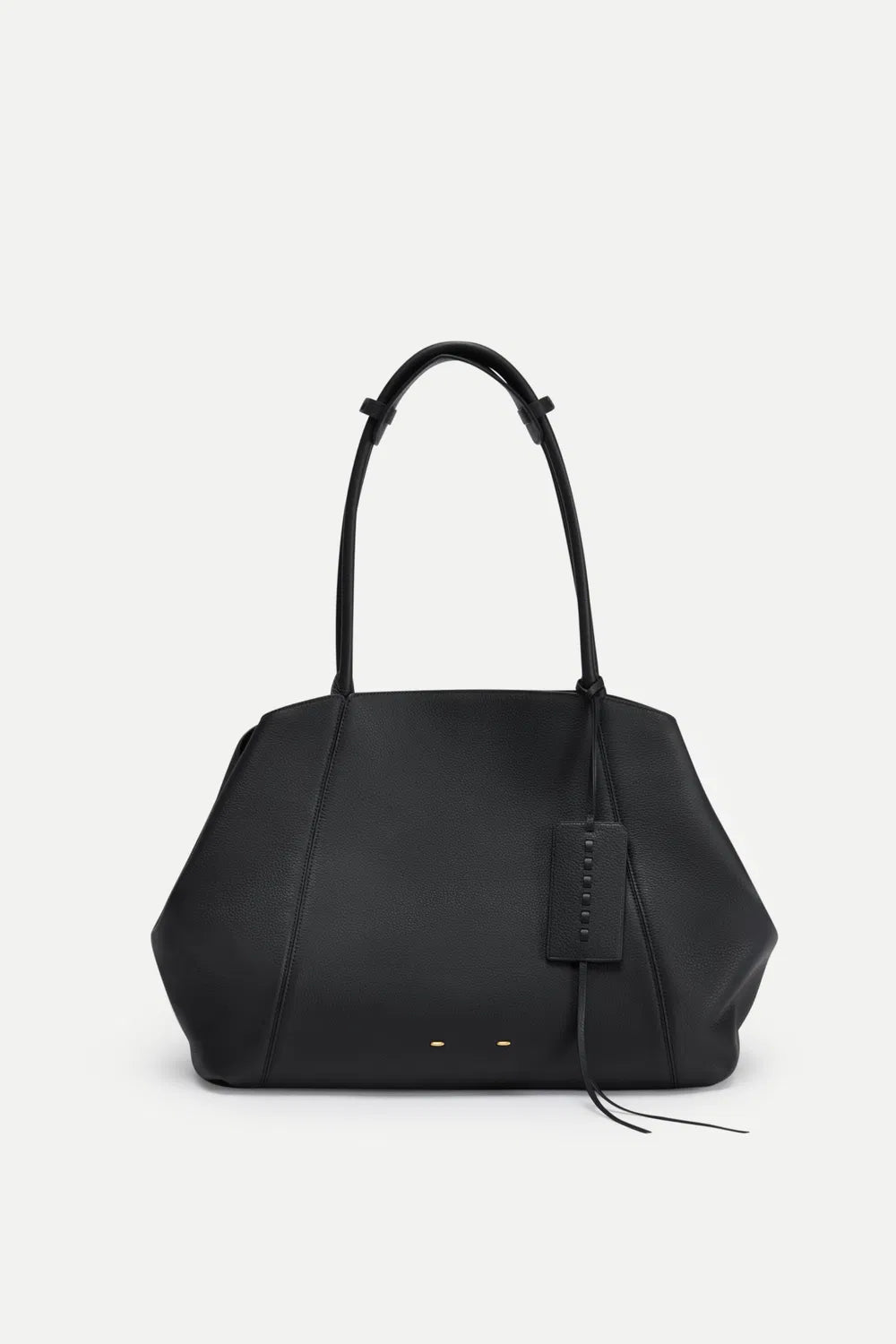 Stylish & spacious women's large tote bag for travel, work, daily errands, and versatile use.