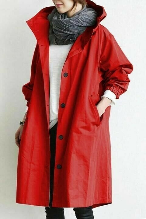 Lightweight women's Aurora windbreaker jacket, stylish oversized fit, perfect travel raincoat for women.
