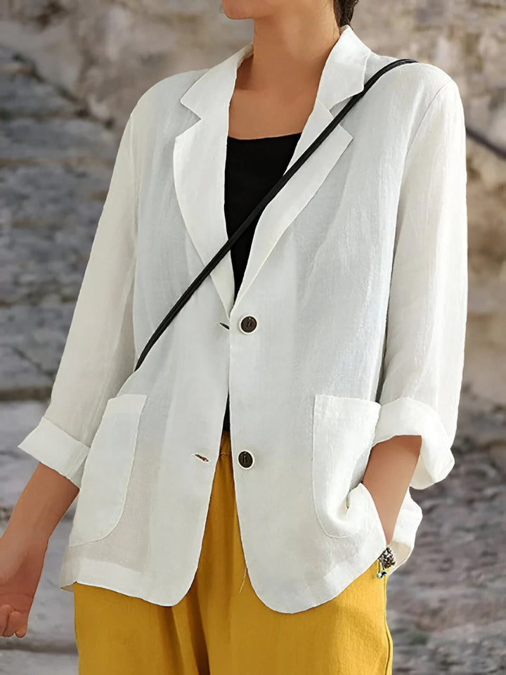 Breathable linen blazer for women. Lightweight, stylish jacket offering comfort for spring & summer casual or office wear.