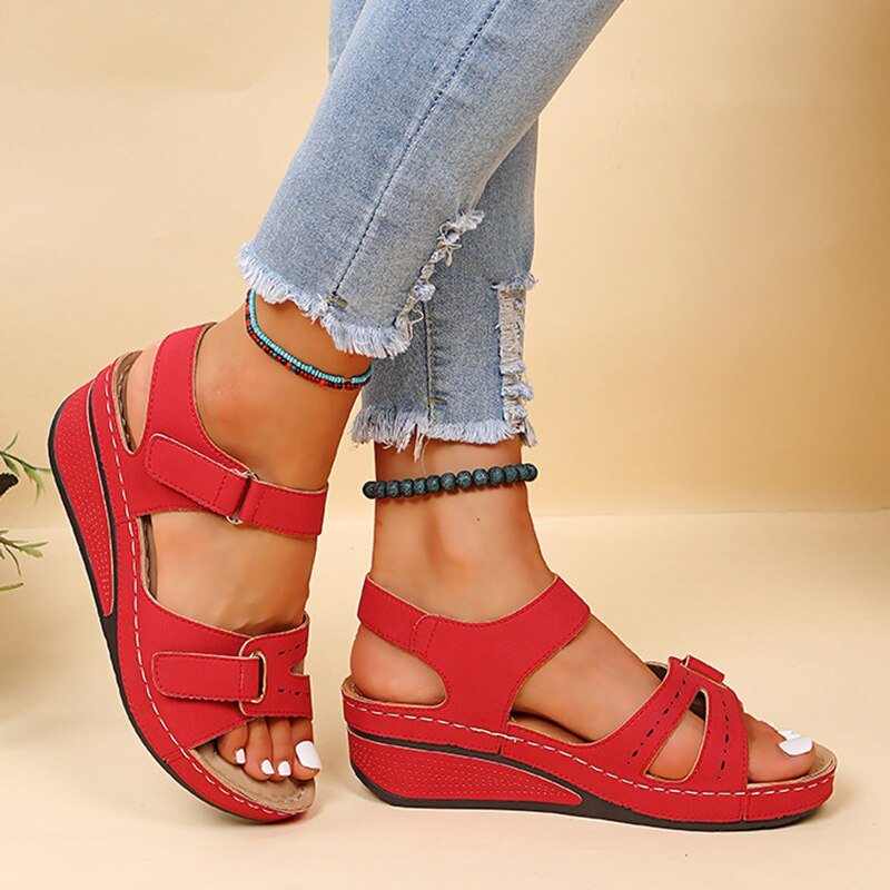 Back view of women's comfort sandals, highlighting the heel design