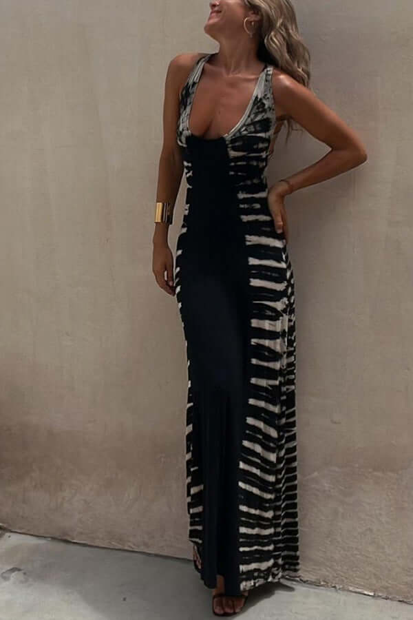 Women's long-sleeve summer dress, elegant A-line design, breathable fabric, perfect for casual fashion.