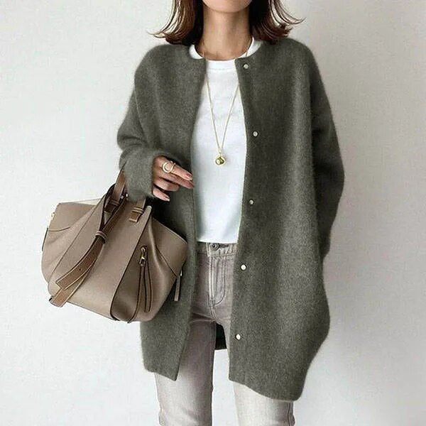 Women's longline oversized button-up cardigan for versatile all-season fashion & comfortable casual wear.