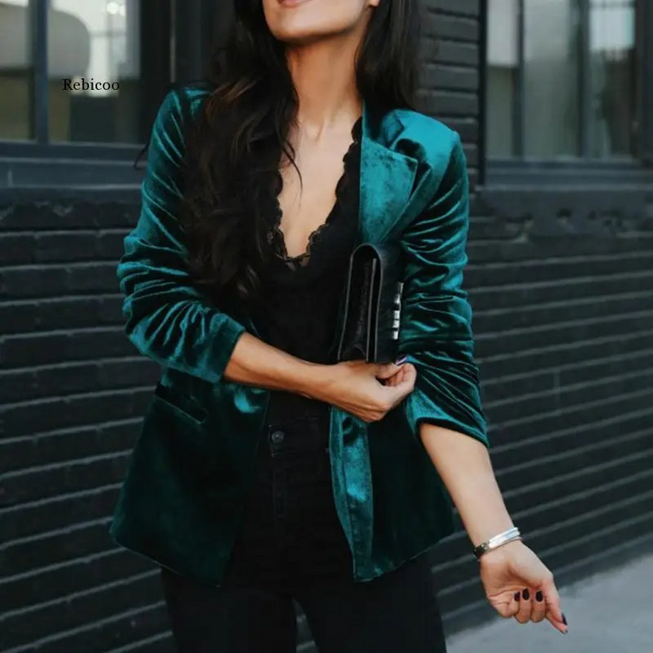 Dark green velvet blazer for women. Elegant long sleeve party jacket. Formal office attire.