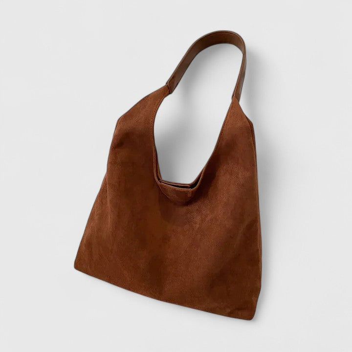Modern minimalist women's shoulder bag, an elegant everyday handbag and versatile fashion accessory.